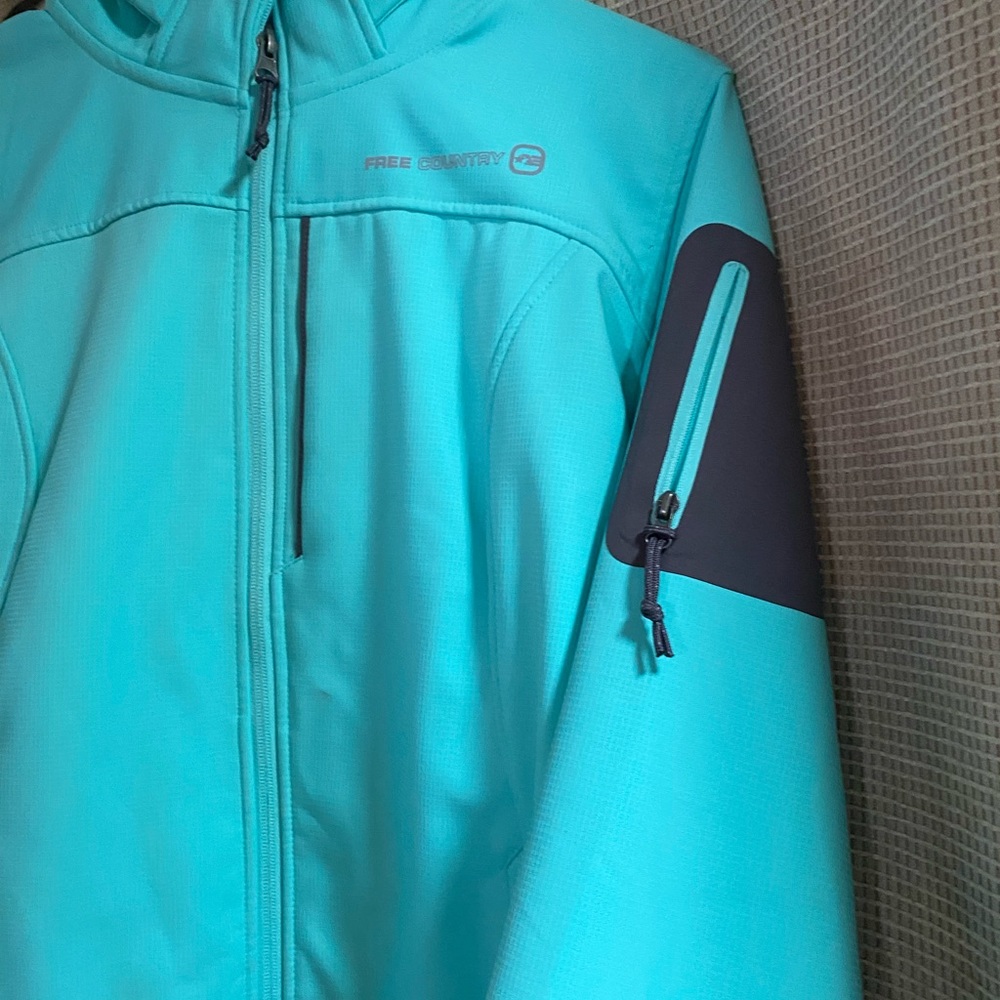 Jacket - Picture 6 of 9